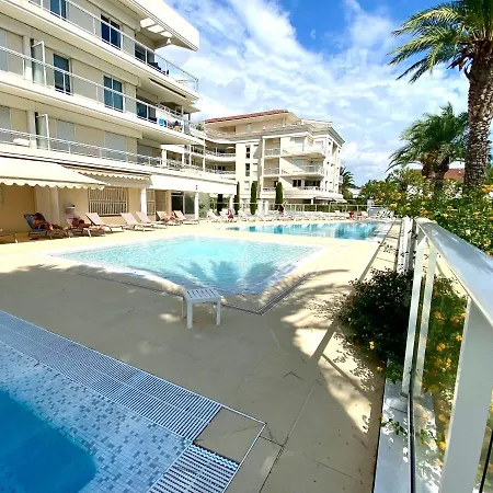 Palme Royale - Face à La - Piscine Partagée Apartamento Cannes